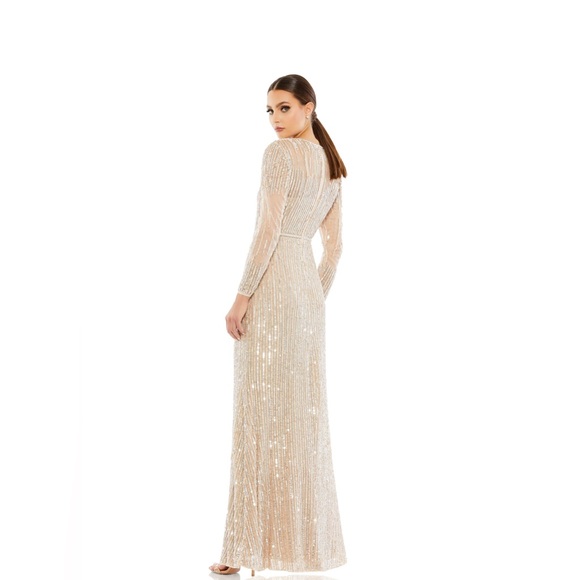 Fully-embellished dress with Vertical rows of sequins & beads - Picture 2 of 3